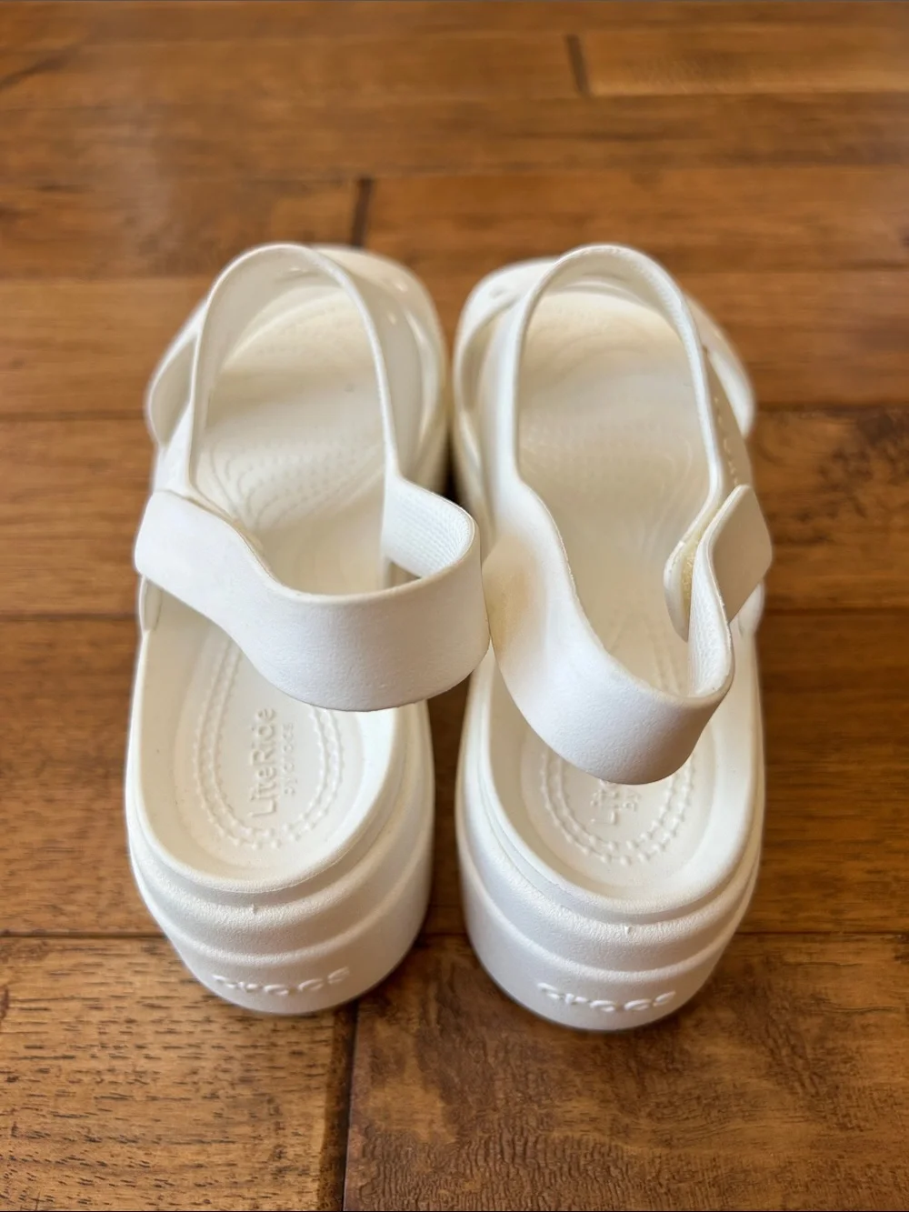 Crocs Brooklyn 4U Platform Sandals Stucco White Womens Size 7